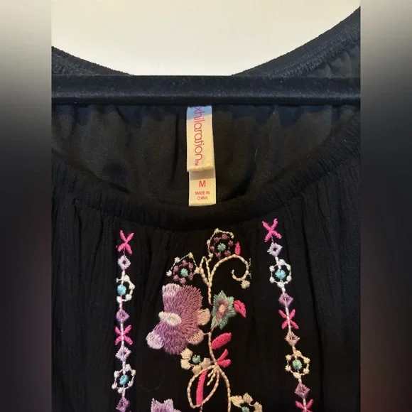 Xhilaration Black Dress with Purple Embroidery - Picture 3 of 4
